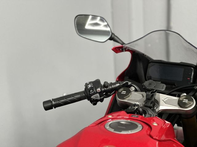 honda - cbr-650-r