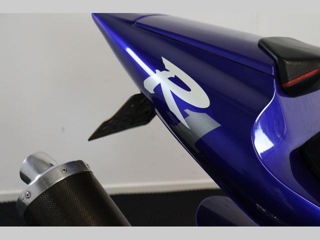 yamaha - yzf-r1