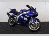 YAMAHA YZF R1