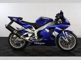 YAMAHA YZF R1