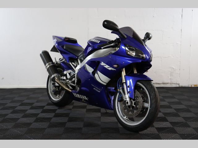 yamaha - yzf-r1