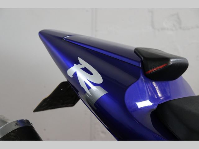 yamaha - yzf-r1