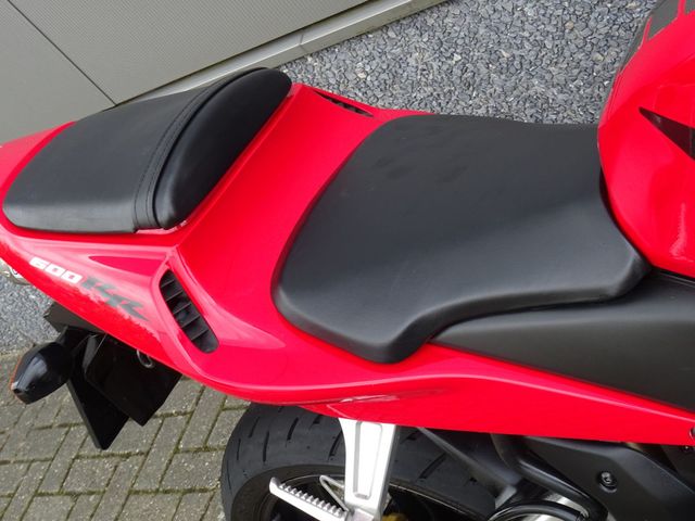 honda - cbr-600-rr