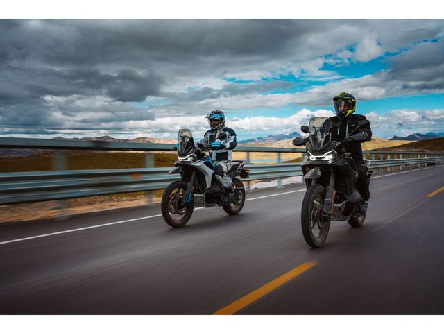 cfmoto - 800-mt-x