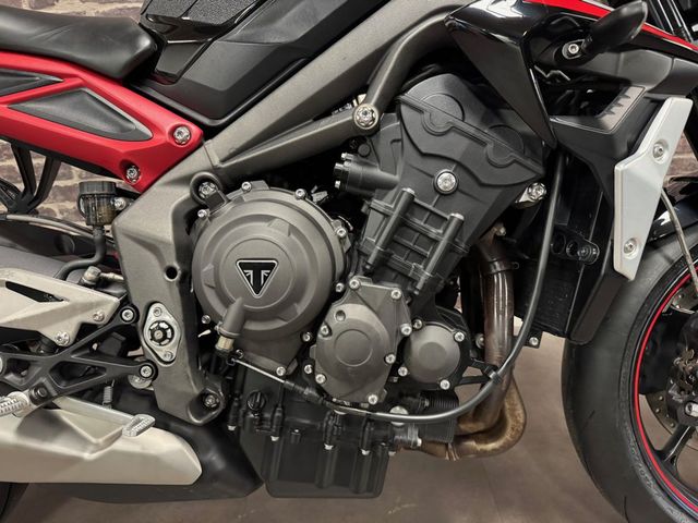triumph - street-triple-r
