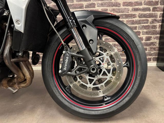triumph - street-triple-r