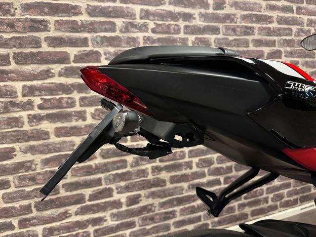 triumph - street-triple-r