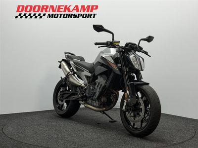 KTM 790 DUKE – foto 3