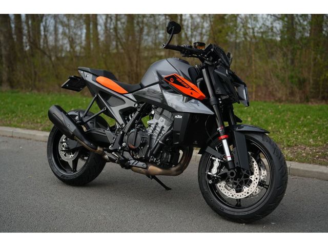 ktm - 990-duke