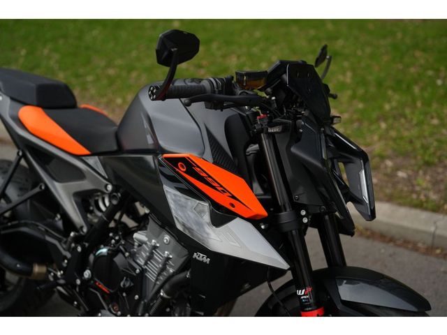 ktm - 990-duke