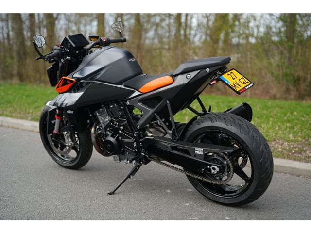 ktm - 990-duke