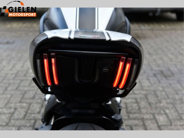 ducati - diavel-carbon