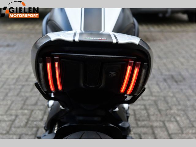 ducati - diavel-carbon