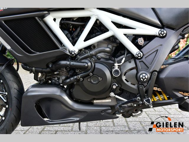 ducati - diavel-carbon