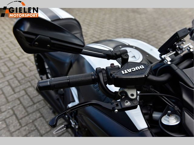ducati - diavel-carbon