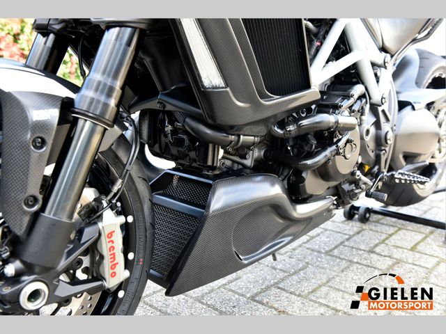 ducati - diavel-carbon