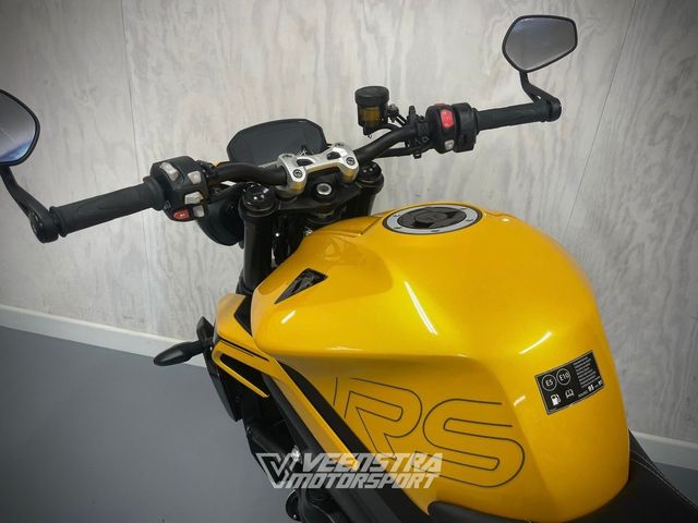 triumph - street-triple-rs