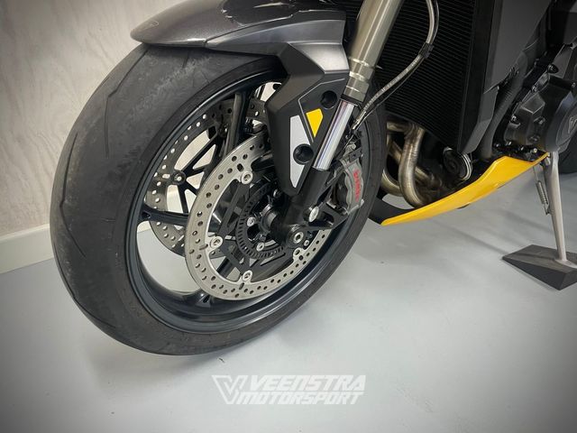 triumph - street-triple-rs