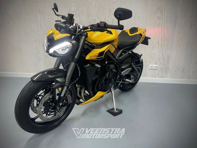 triumph - street-triple-rs
