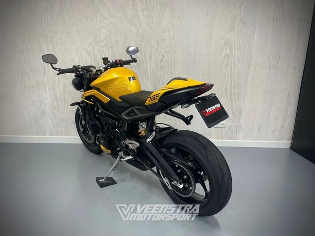 triumph - street-triple-rs