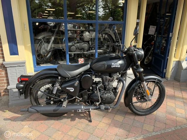 royal-enfield - classic-squadron