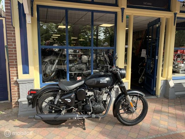 royal-enfield - classic-squadron