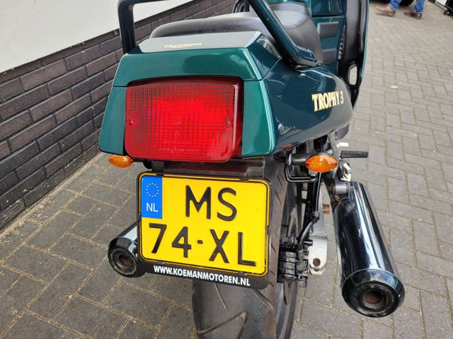triumph - trophy-900