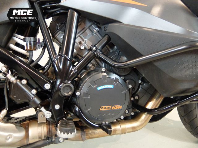 ktm - 1290-super-adventure-s