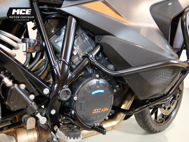 ktm - 1290-super-adventure-s