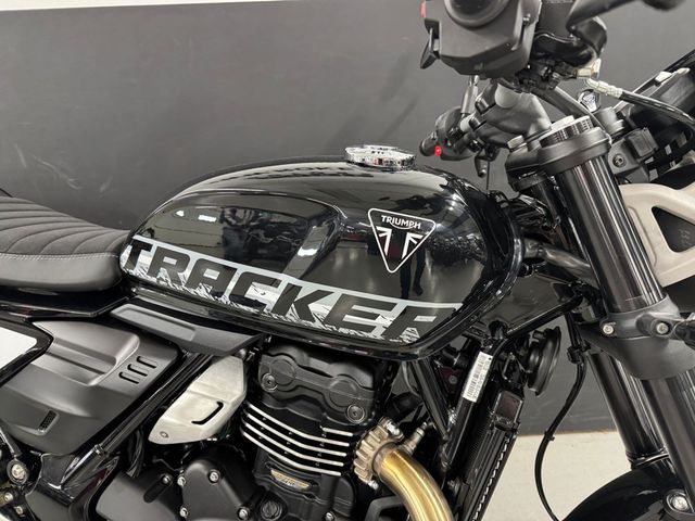 triumph - tracker-400