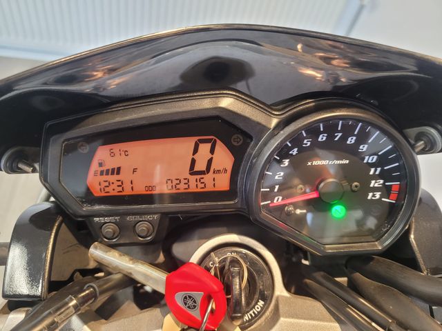yamaha - fz-1