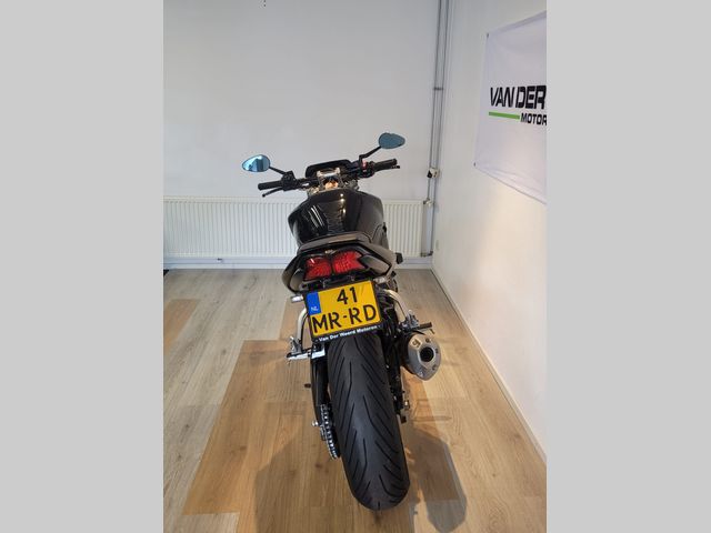yamaha - fz-1