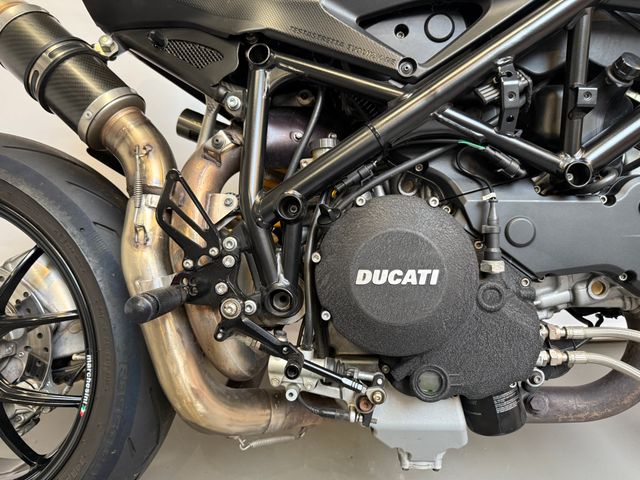 ducati - 848