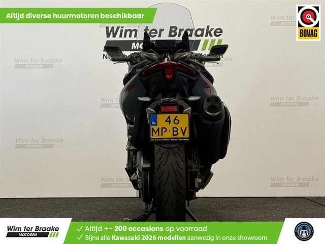 yamaha - tmax-tech-max-560