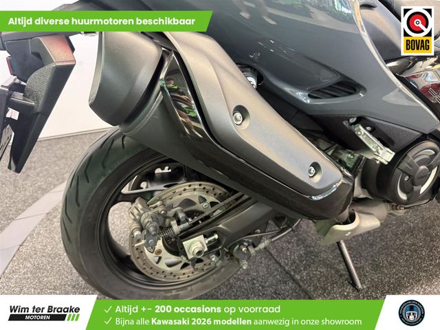 yamaha - tmax-tech-max-560