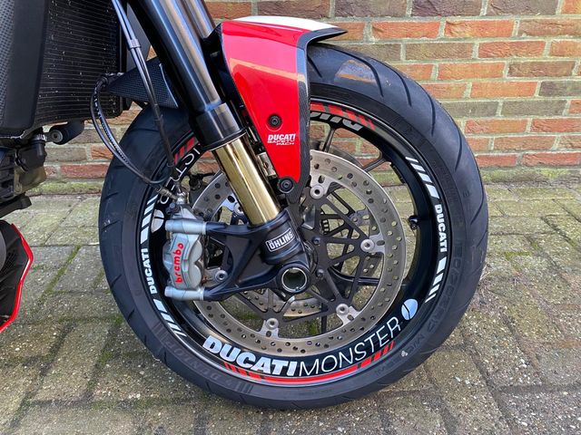 ducati - monster-1200-r
