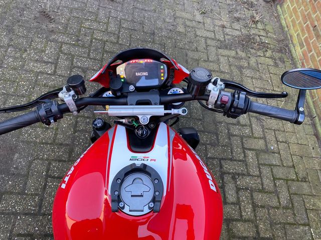 ducati - monster-1200-r