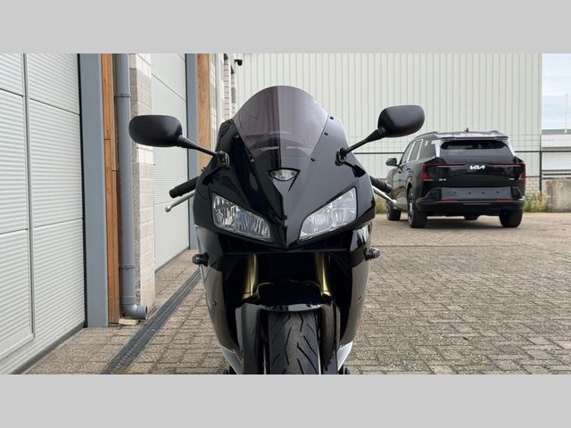 honda - cbr-600-rr