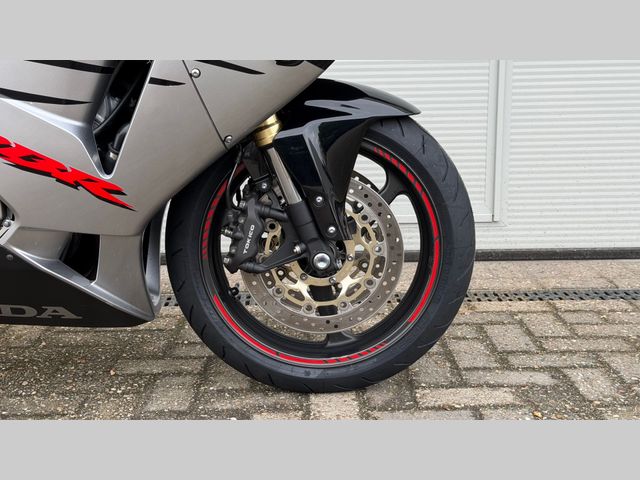 honda - cbr-600-rr
