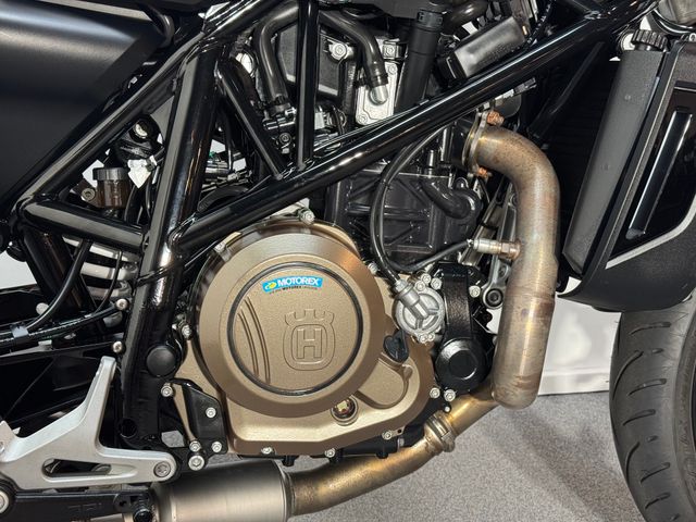 husqvarna - svartpilen-701