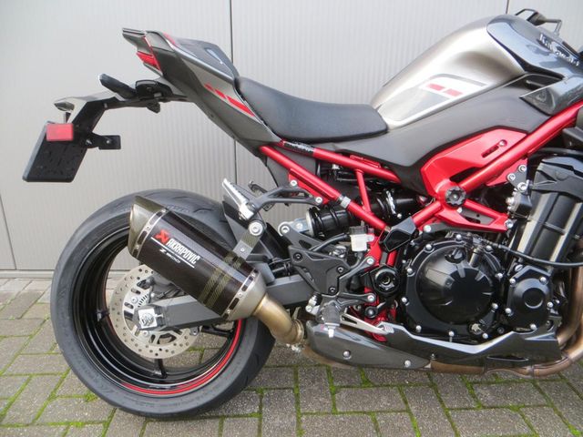 kawasaki - z900-performance