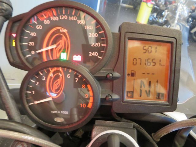 bmw - r-1200-r