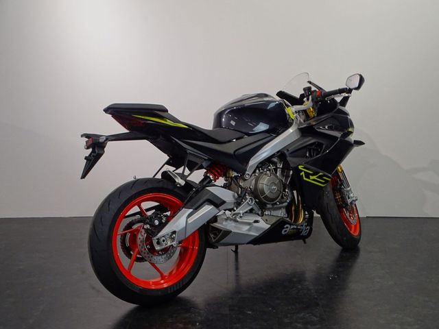 aprilia - rs-660