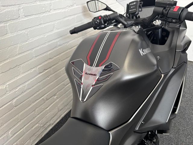 kawasaki - ninja-650