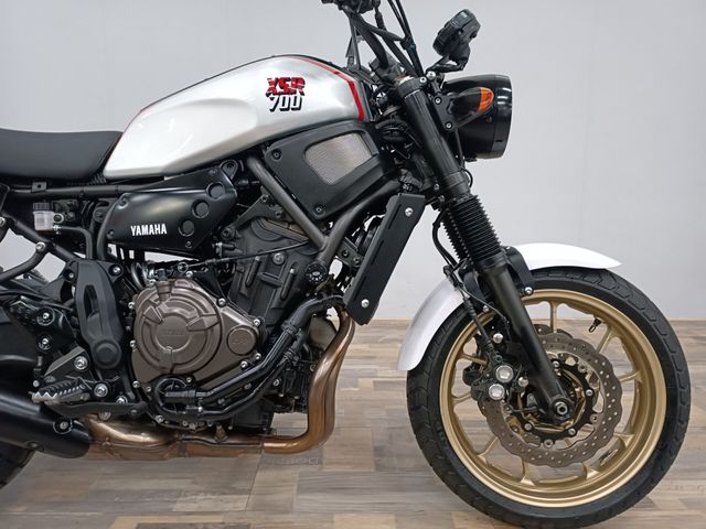 yamaha - xsr-700-xtribute