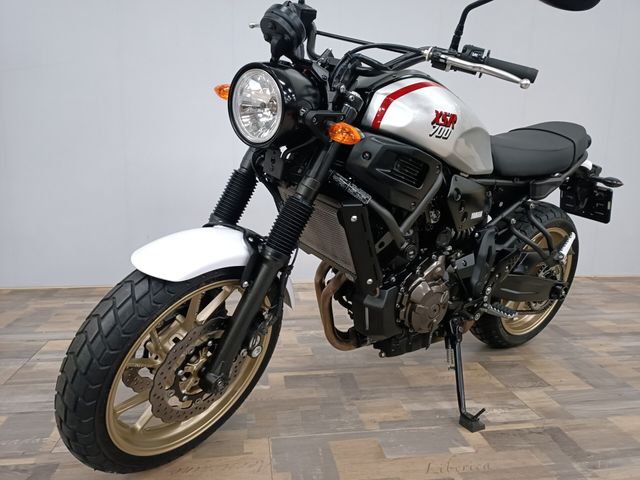 yamaha - xsr-700-xtribute