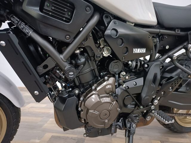 yamaha - xsr-700-xtribute