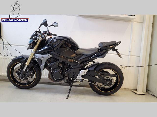 suzuki - gsr-750
