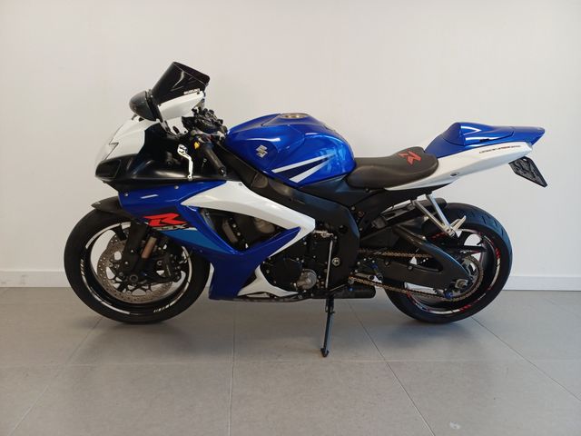 suzuki - gsx-r-750