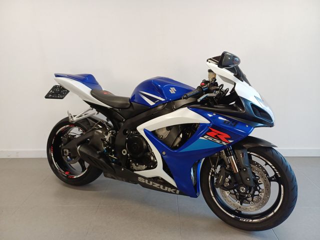 suzuki - gsx-r-750